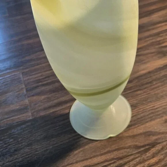 Contemporary/Modern Vintage Art Glass Frosted & Green Swirl Pedestal Vase - Picture 4 of 10